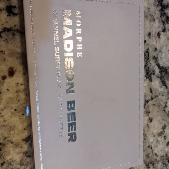 Makeup Pallette - Picture 2 of 4